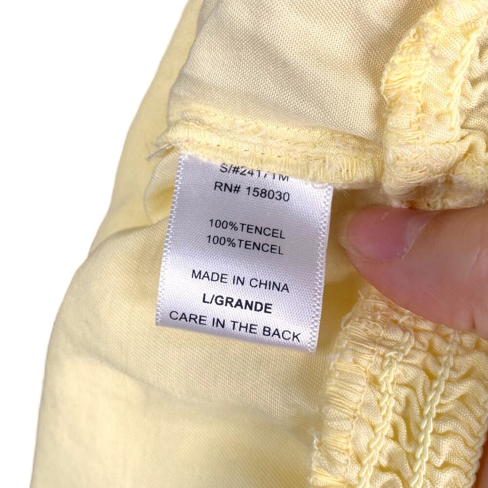 Love Tree NWT Butter Yellow Tencel Milkmaid Crop Top Smocked Coquette Cottage L - Picture 7 of 7